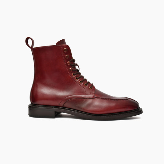 WHINGTIP DERBY GOODYEAR WELTED CHUKKA BOOT